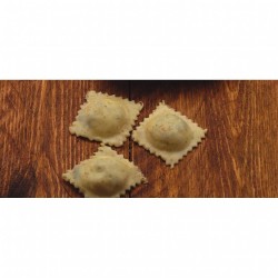 World of Flavours Italian Square Ravioli Cutter